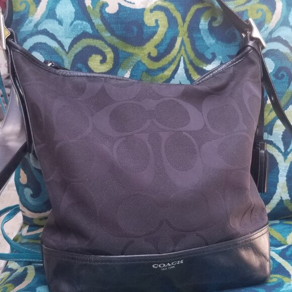 Coach Shoulder Bag - Picture 2 of 6